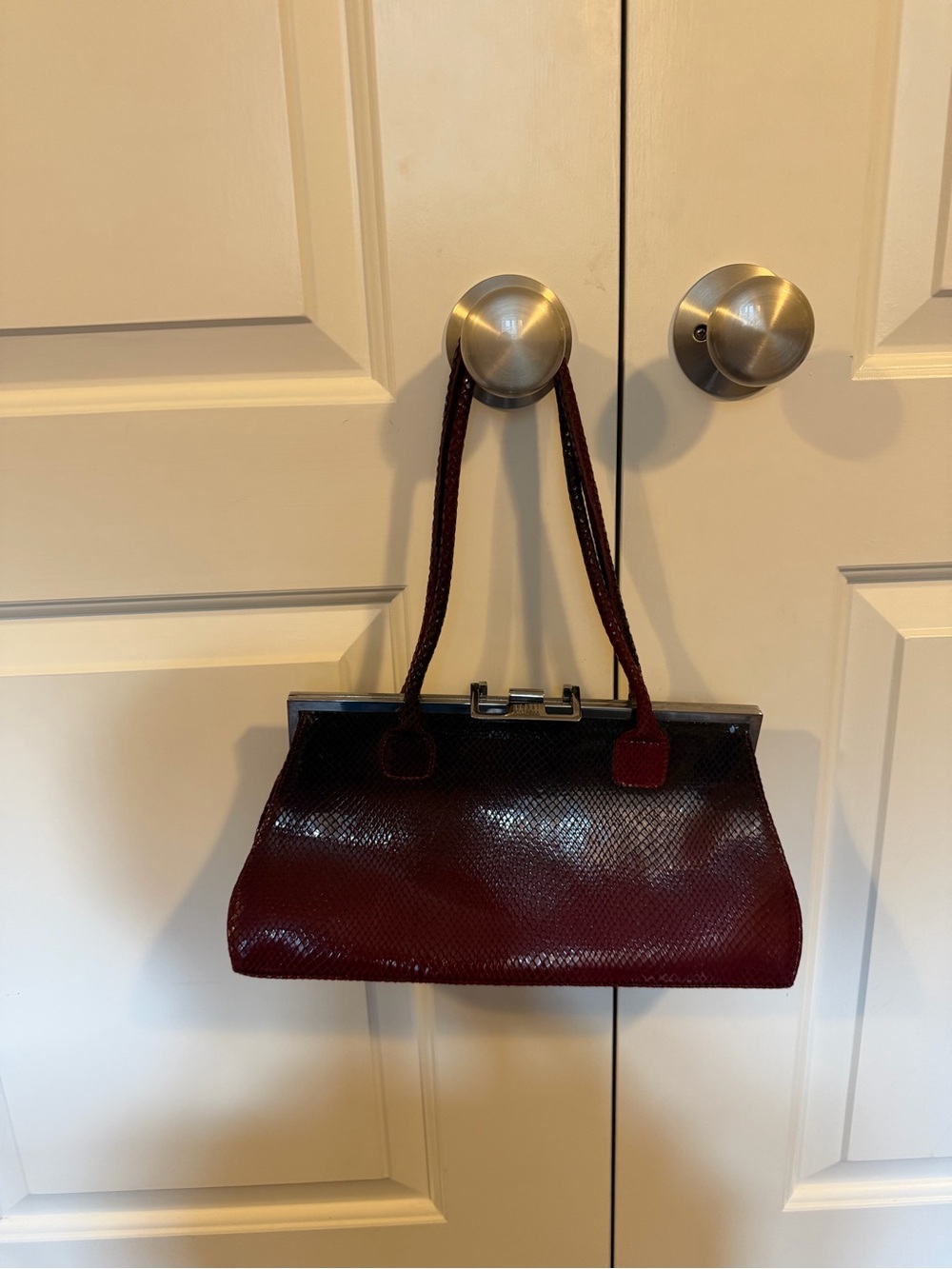 Stuart Weitzman Burgundy Frame-Top Shoulder Bag